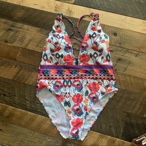 NWOT One piece bathing suit